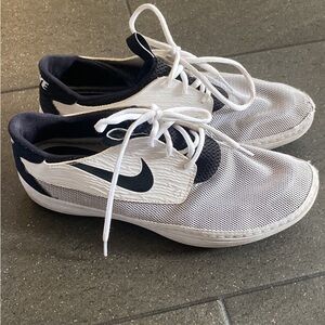 Lightweight Nike shoes